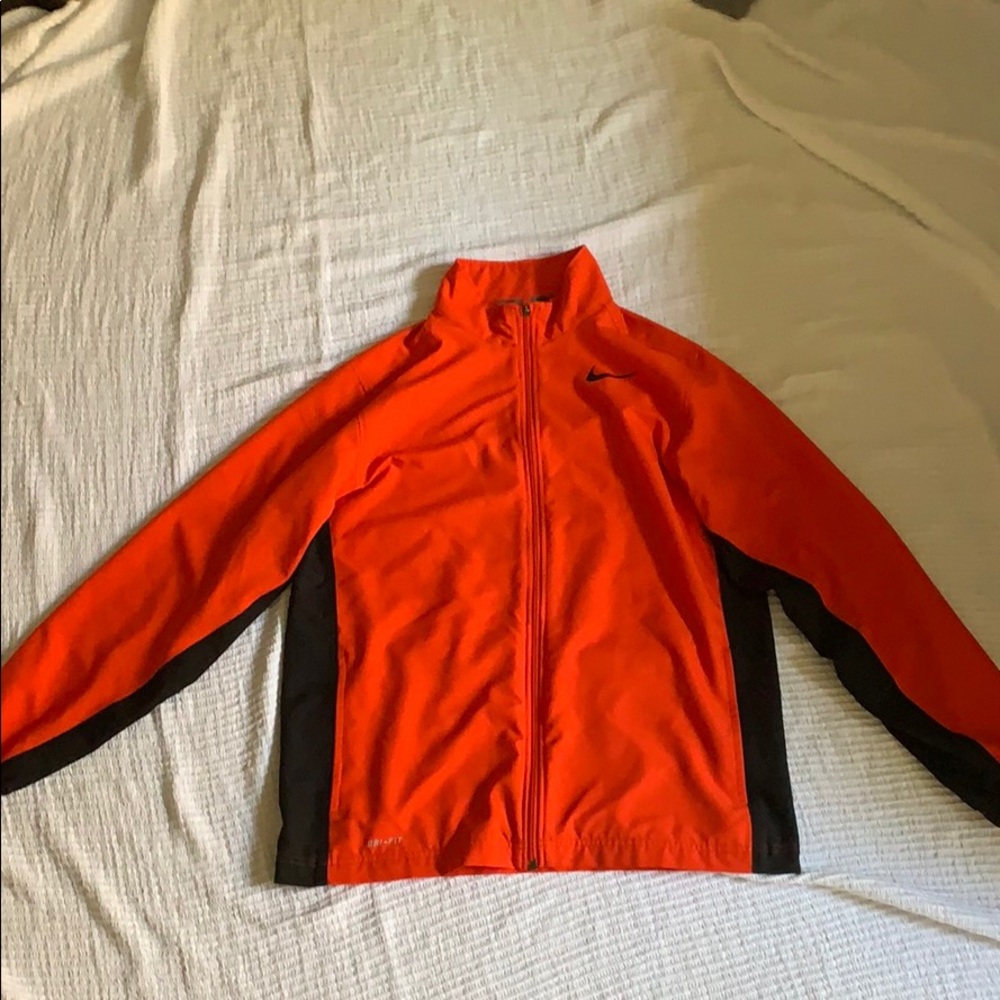 NIKE DRI-FIT WINDBREAKER CONDITION 9/10